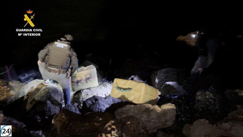 Desmantelada red de narcotráfico en Almería con 18 detenidos por introducción de droga en narcolanchas
