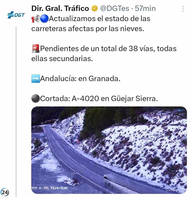 Cierre por nevadas de carreteras en Güéjar Sierra y estación de esquí de Granada