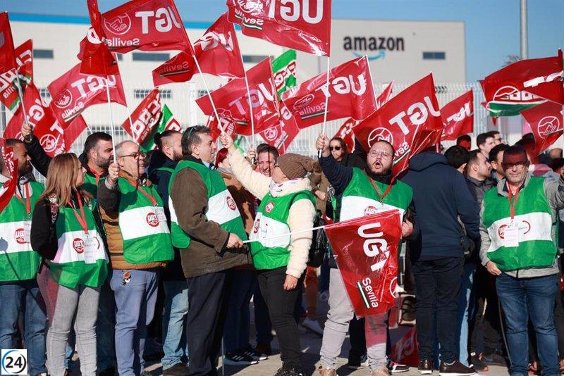Huelga indefinida se mantiene entre los empleados de Amazon en el centro logístico de Dos Hermanas (Sevilla)