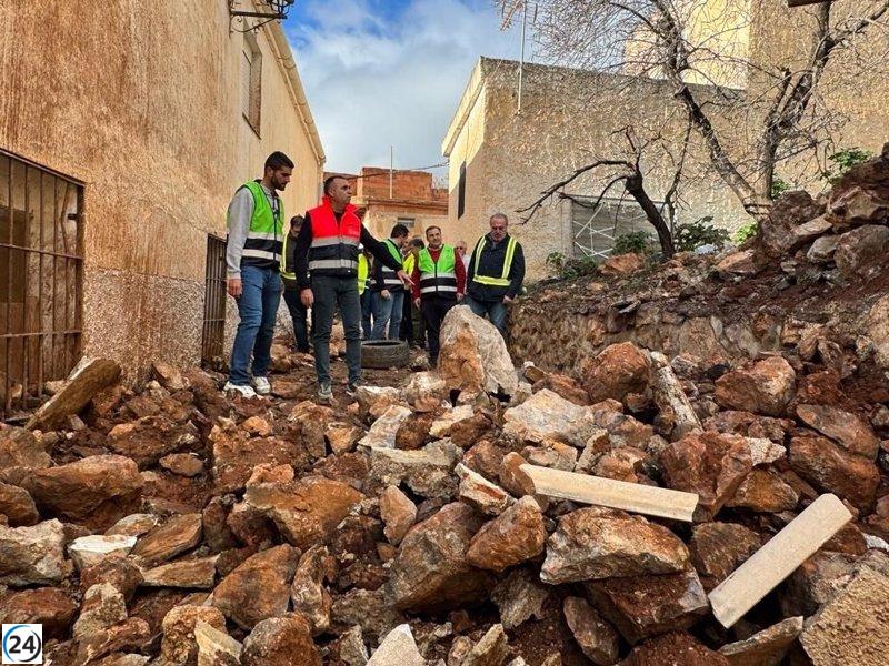 La Diputación de Granada destinará fondos de 200.000 euros para estabilizar la ladera de Lújar y prevenir nuevos desprendimientos.