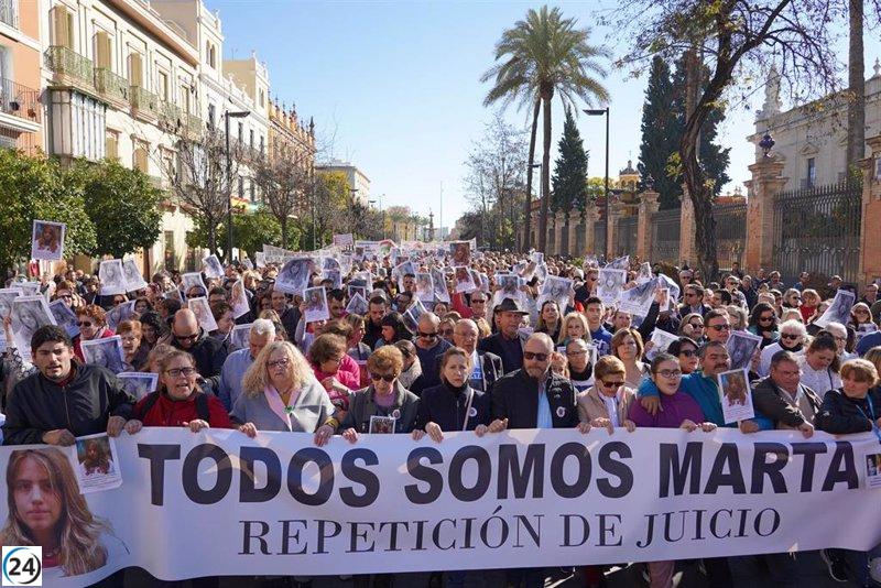 Sevilla conmemora los 15 años del asesinato de Marta con una manifestación y expectante por el informe telefónico.