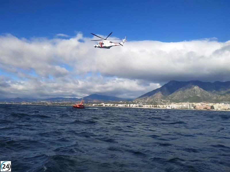 Salvamento pone en marcha un innovador operativo de rescate para encontrar personas desaparecidas en el mar de Marbella (Málaga).