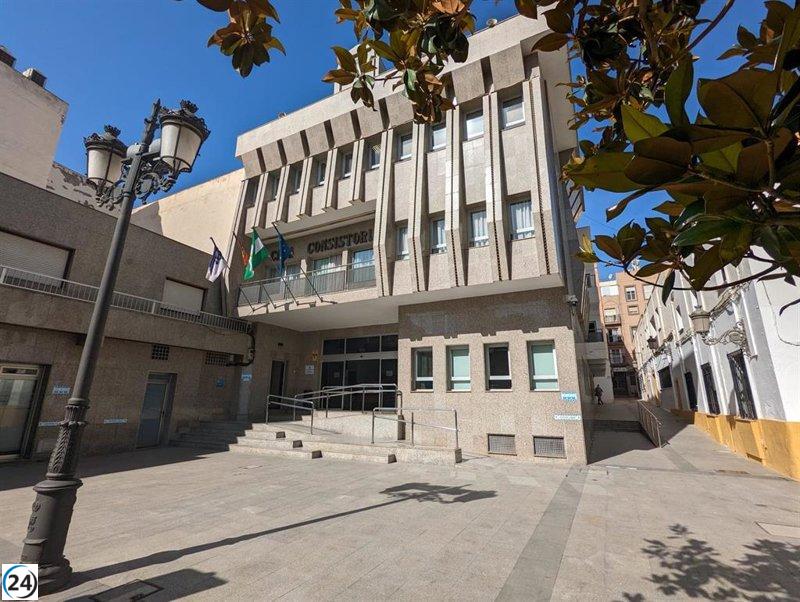 Condenan a hacker por robo de 700.000 euros de nóminas en Ayuntamiento de Roquetas (Almería) a dos años de prisión