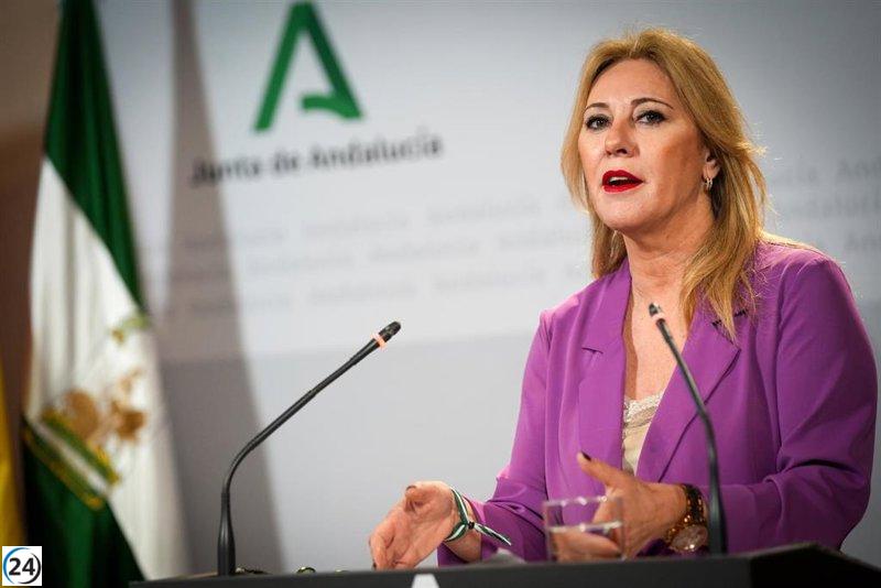 La consejera andaluza de Hacienda no se opone a la tasa turística si está consensuada con el sector.
