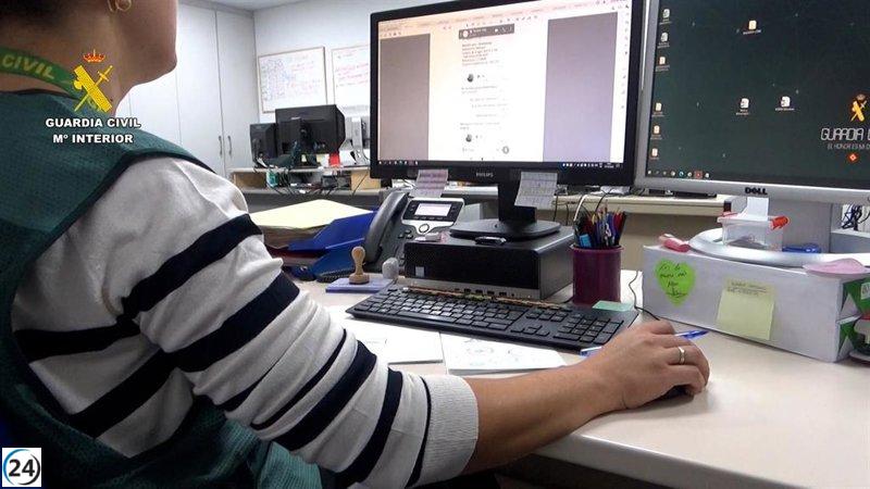 Siete detenidos en Málaga y registros en Granada por estafa de 3,3 millones de euros mediante duplicación de tarjetas SIM