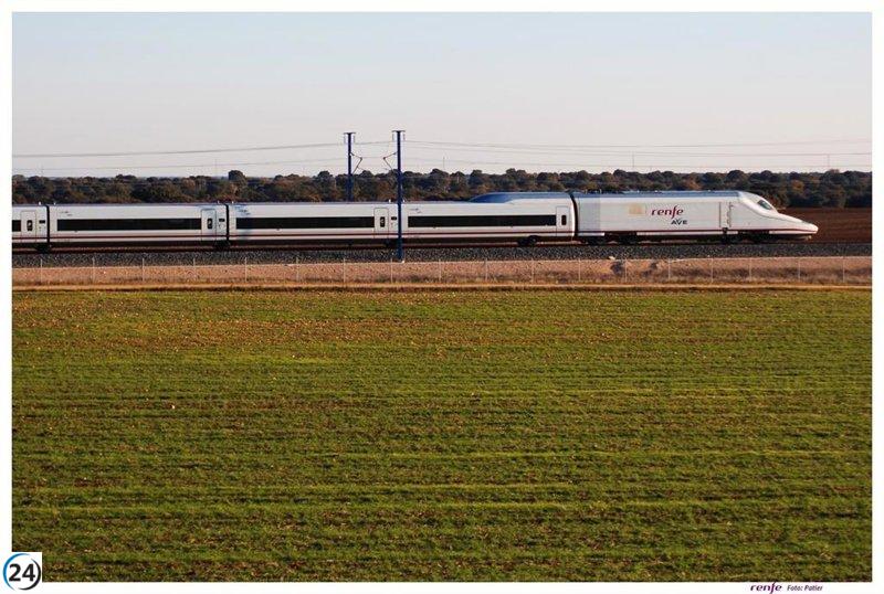 Renfe promociona viajes en AVE entre Barcelona y Córdoba durante el puente de mayo.
