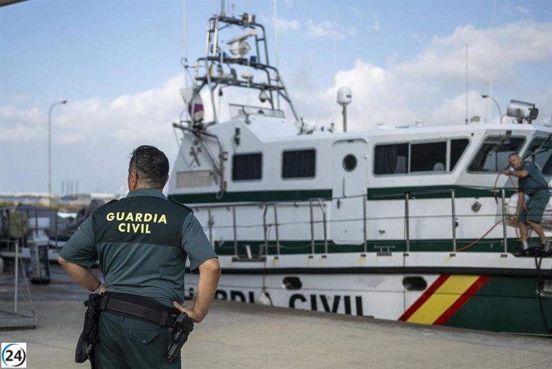 Dos guardias civiles imputados por la muerte de un ocupante de una narcolancha en Sanlúcar (Cádiz) tras un choque.