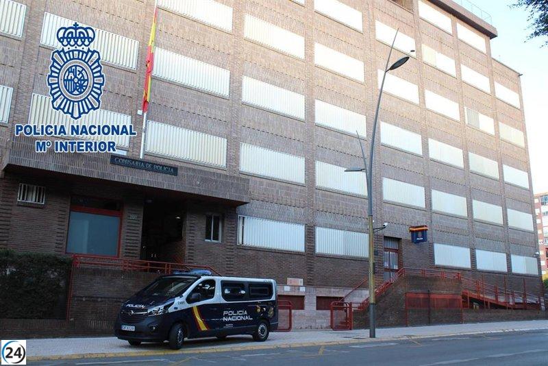 Detienen al hijo del abogado Vicente Fernández-Capel tras su muerte en Almería.