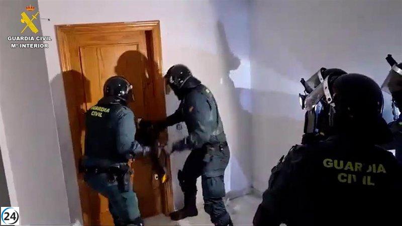 Desarticulada banda criminal que cometió 68 robos en viviendas de diferentes provincias, con once detenidos en Almería.