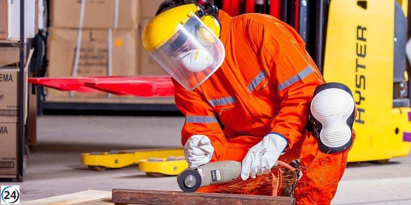 La Junta responsabiliza al Gobierno de romper el diálogo social con la reducción de la jornada laboral.