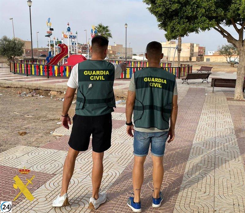 Detenido acusado de cometer tres robos con violencia en Roquetas de Mar (Almería)
