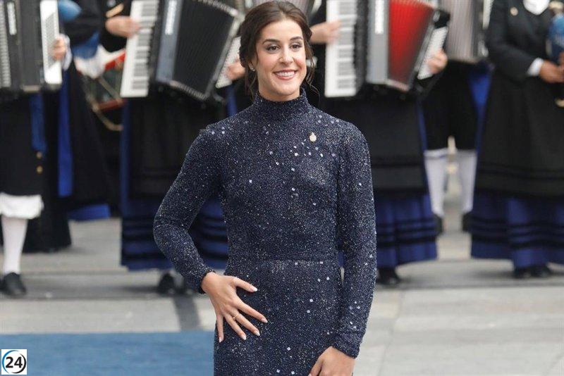 Carolina Marín galardonada con el Premio Princesa de Asturias de los Deportes por su resiliencia ante la adversidad.