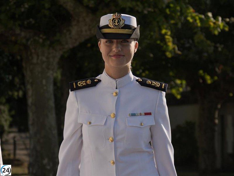 La Princesa Leonor se unirá al Juan Sebastián Elcano el 11 de enero en Cádiz para su formación naval.