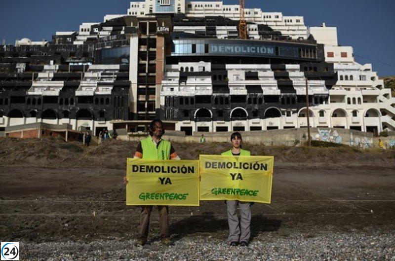 Greenpeace alerta al TSJA sobre la clasificación urbanizable del entorno del Algarrobico en Carboneras.