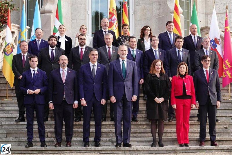 Moreno asiste a la Conferencia de Presidentes con expectativas bajas, señalando que el Gobierno solo busca cumplir con un trámite.