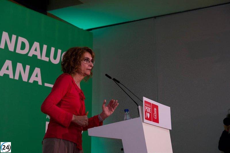 Montero exige a Moreno claridad sobre las irregularidades en su círculo cercano.