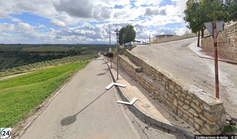 Fallece un motociclista de 46 años en accidente con furgoneta en Sabiote, Jaén.