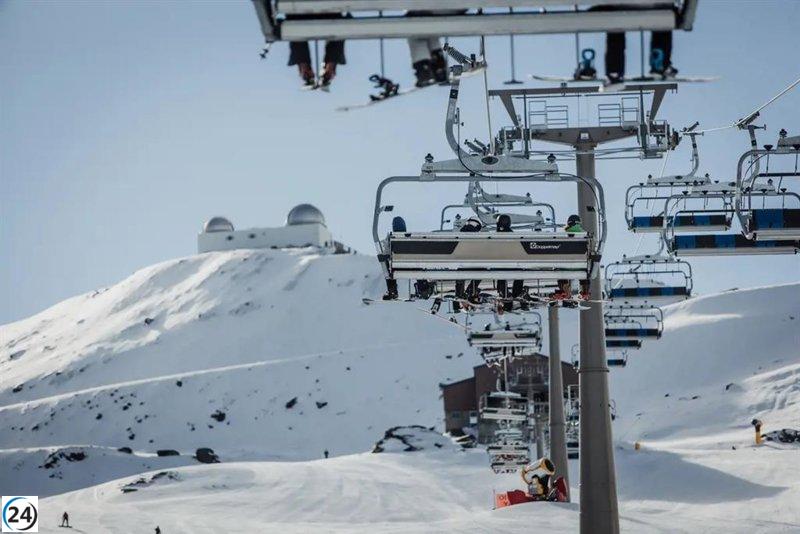 Trabajadores de Cetursa Remontes cancelan la huelga programada en Sierra Nevada (Granada) para este sábado.