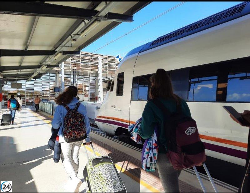 Reanudan el servicio ferroviario entre Niebla y San Juan del Puerto tras la recuperación de la vía.