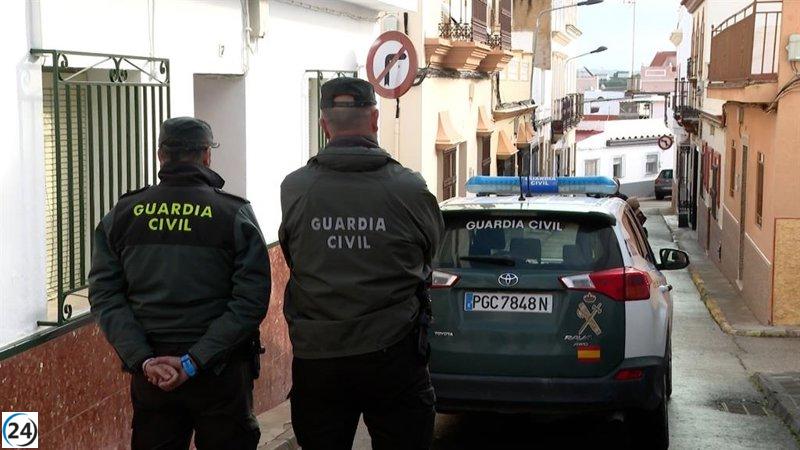 Arrestan a un hombre de 35 años por el asesinato de una anciana en Las Cabezas, Sevilla.
