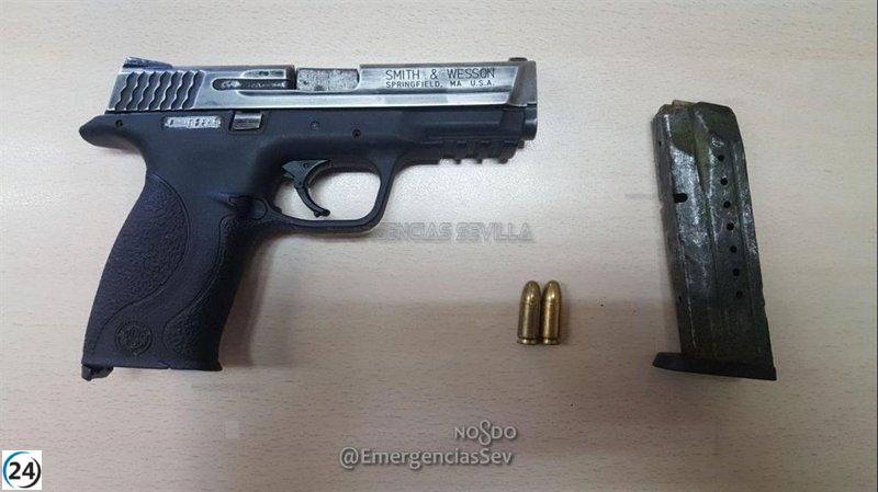 Condenan en Sevilla a tres hombres por secuestrar y amenazar a un ciudadano con una pistola en un intento de extorsión.