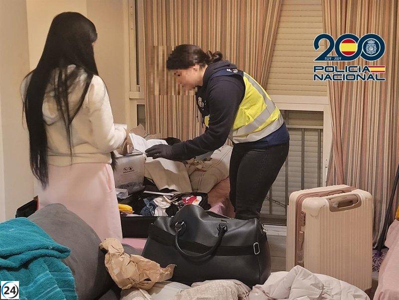 Desmantelan red de prostitución en Málaga; seis mujeres son rescatadas.