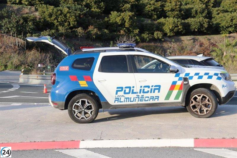 Un hombre pierde la vida tras caer su vehículo por un precipicio en Almuñécar, Granada.