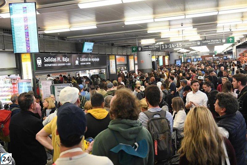 Adif restablece servicios en la línea Madrid-Andalucía, con la meta de alcanzar el 100% de operaciones antes de las 16 horas.