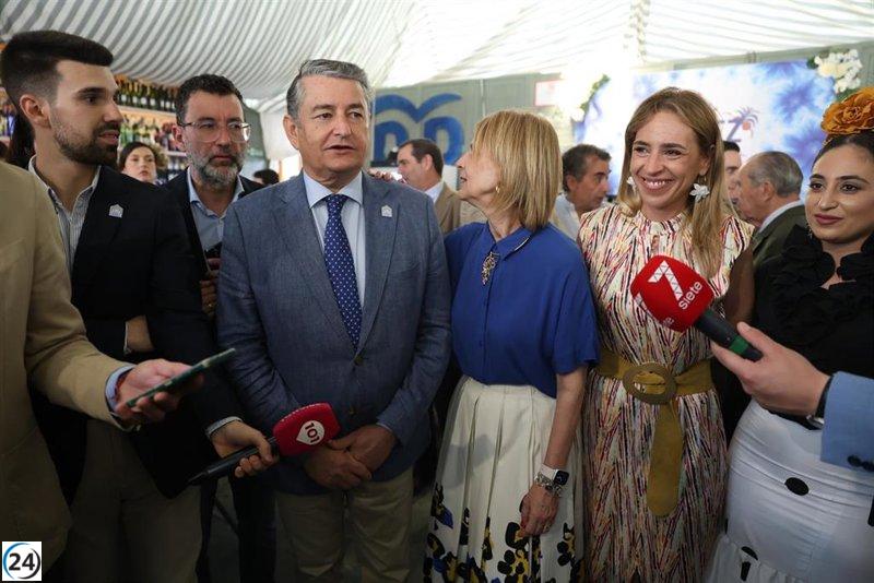 Sanz denuncia la Conferencia de Presidentes del Gobierno como una estrategia para desviar la atención de sus polémicas.