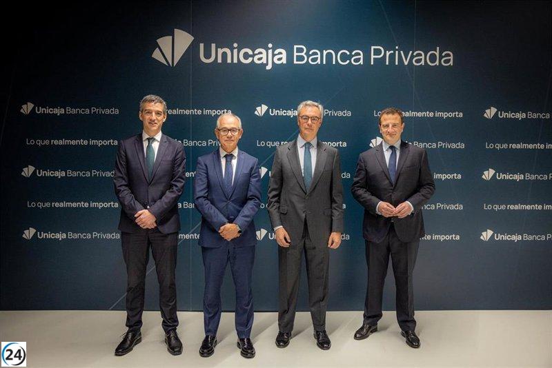 Unicaja revitaliza su banca privada con una nueva marca y expansión de su red de atención.