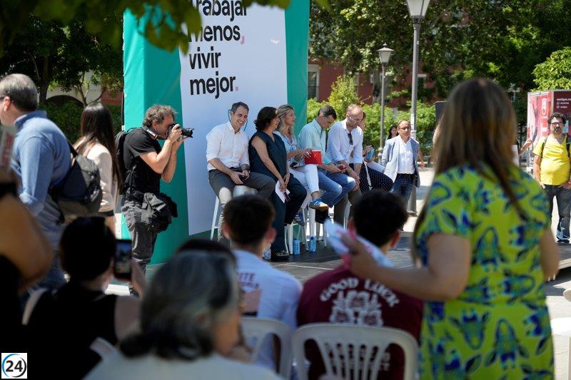 Maíllo convoca a la acción por una jornada laboral más corta y un nuevo rumbo en el gobierno andaluz.