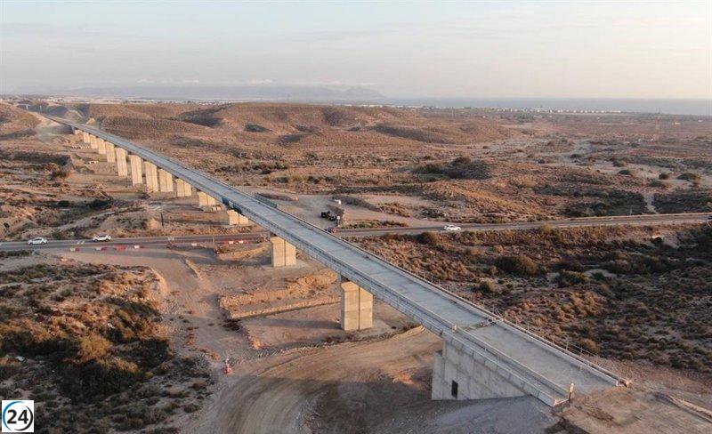Adif destina 37,5 millones de euros para la instalación de vías en el tramo Vera-Almería del AVE hacia Murcia.