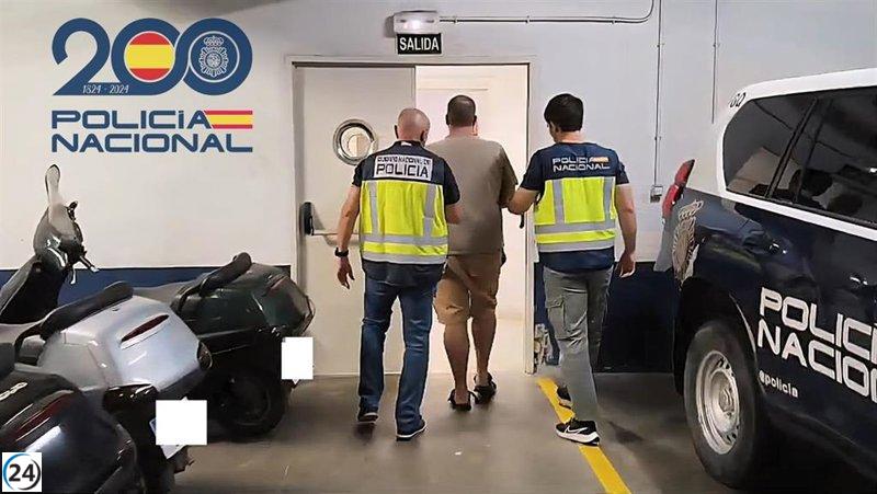 Tres empleados de residencia en Huelva arrestados por maltratar a ancianos en situación de vulnerabilidad.