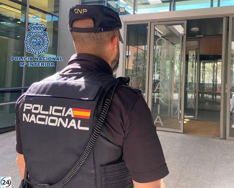 Hombre hospitalizado tras presunto asesinato de su esposa y intento de suicidio en Almería.