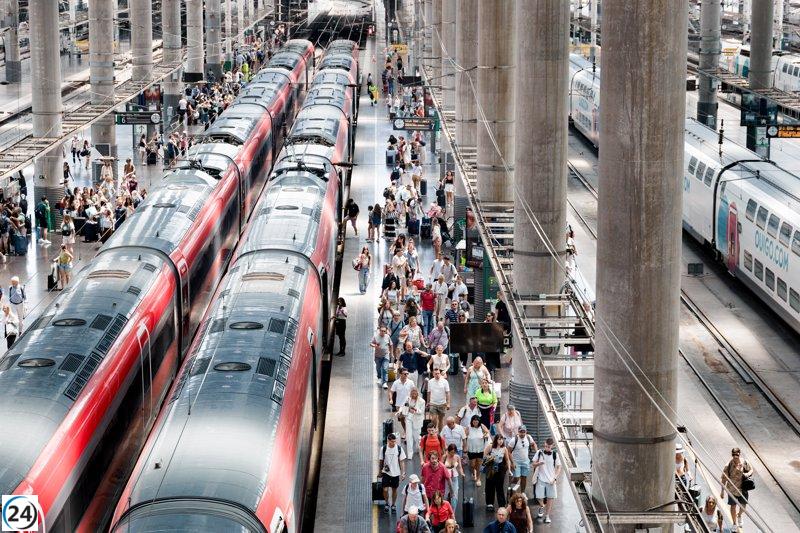 La Junta reprocha a Montero su falta de responsabilidades en el desorden ferroviario.