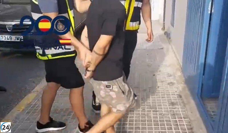 Arrestado en Cádiz por agredir a un agente durante manifestaciones del sector metalúrgico.