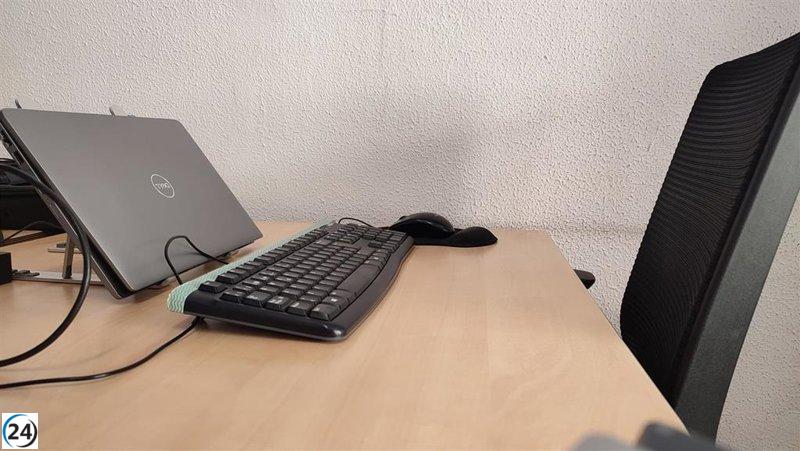 CCOO lanza una iniciativa en Andalucía para desmentir mitos sobre el absentismo laboral.