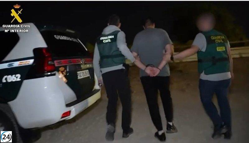 Dos de los cuatro sospechosos del asesinato de dos guardias civiles en Barbate quedan en libertad provisional.