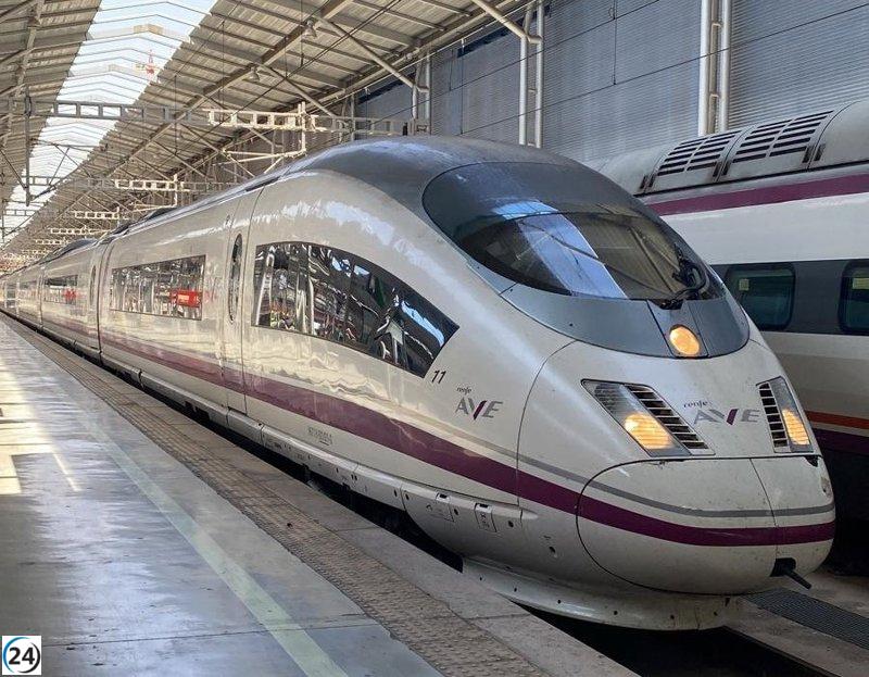 Trenes de Alta Velocidad entre Málaga, Granada y Almería reanudan servicio tras extinguirse incendio.