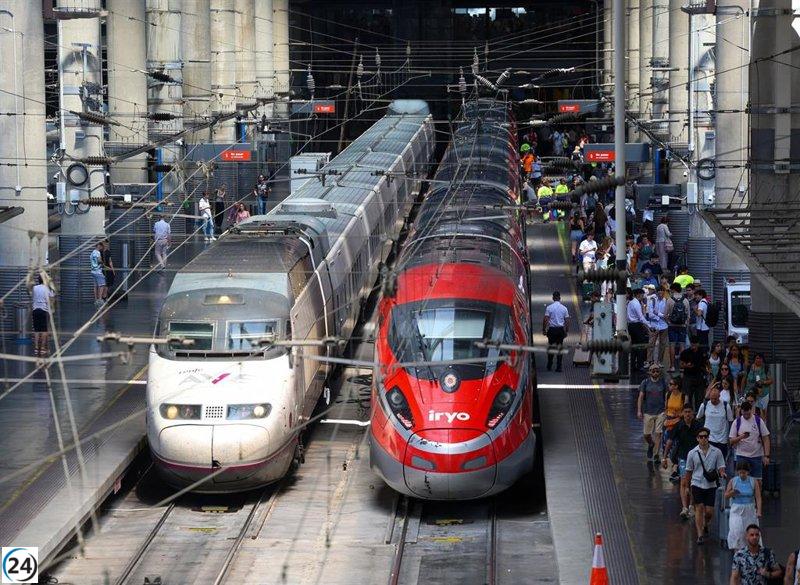 Problemas en la señalización de Atocha generan demoras en trenes a Cádiz, Málaga y Sevilla.