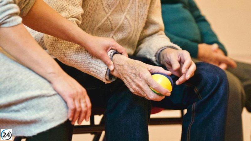 Andalucía invierte el doble en dependencia que el Gobierno central.