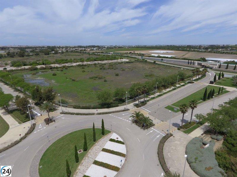 La Junta presenta un nuevo paquete de 287 propiedades para vivienda, industria y servicios.