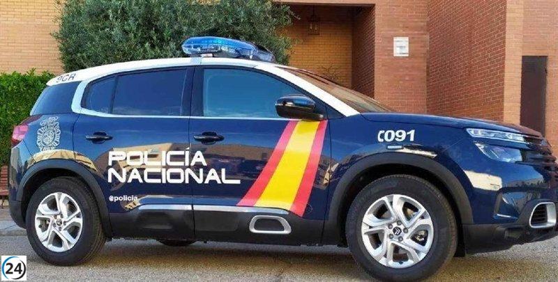 Descubren el cuerpo de una persona sin hogar en una calle céntrica de Málaga.