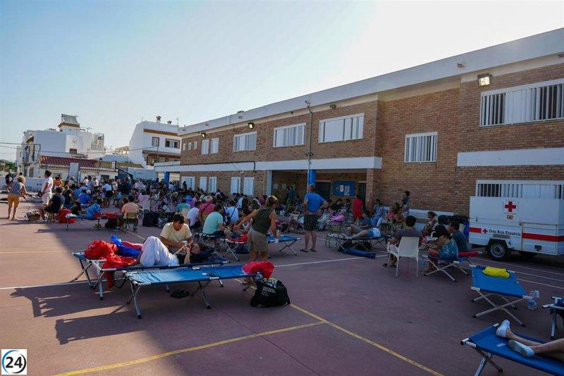 Zahara de los Atunes muestra su solidaridad ante los evacuados por el incendio.