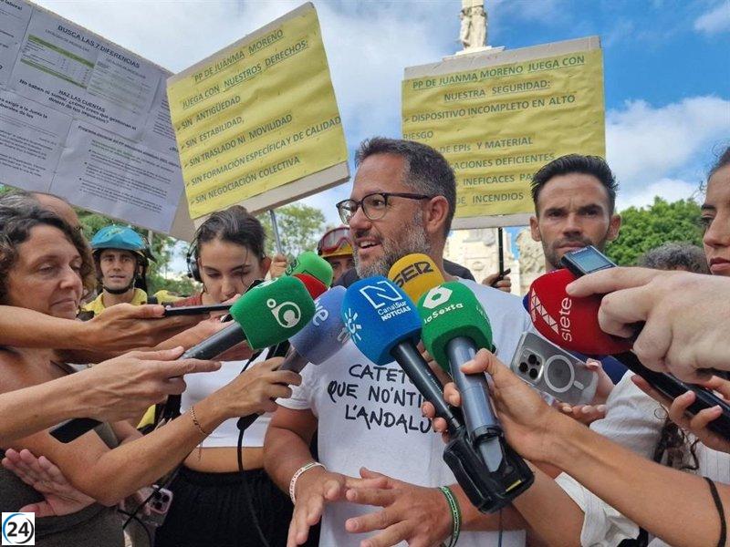 Adelante denuncia condiciones laborales indignas para los bomberos forestales por parte de la Junta.