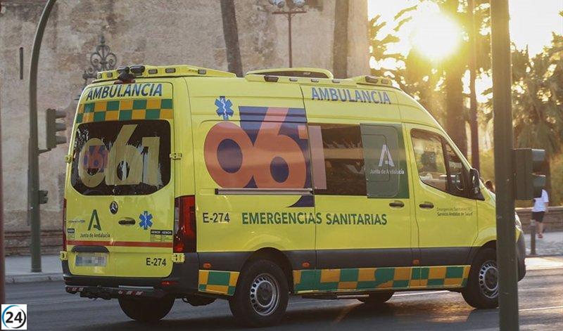 Trágico choque en Málaga: un muerto tras colisión de dos motos y un automóvil.