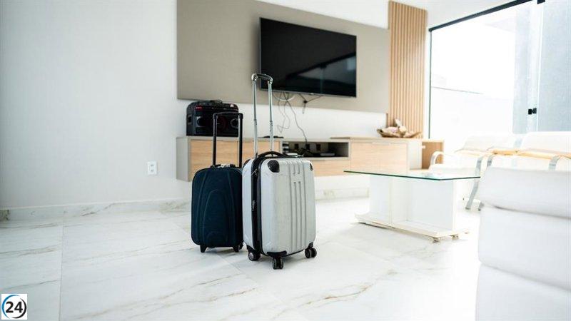 Administradores de fincas en Andalucía señalan los errores más frecuentes al cerrar casas de verano.