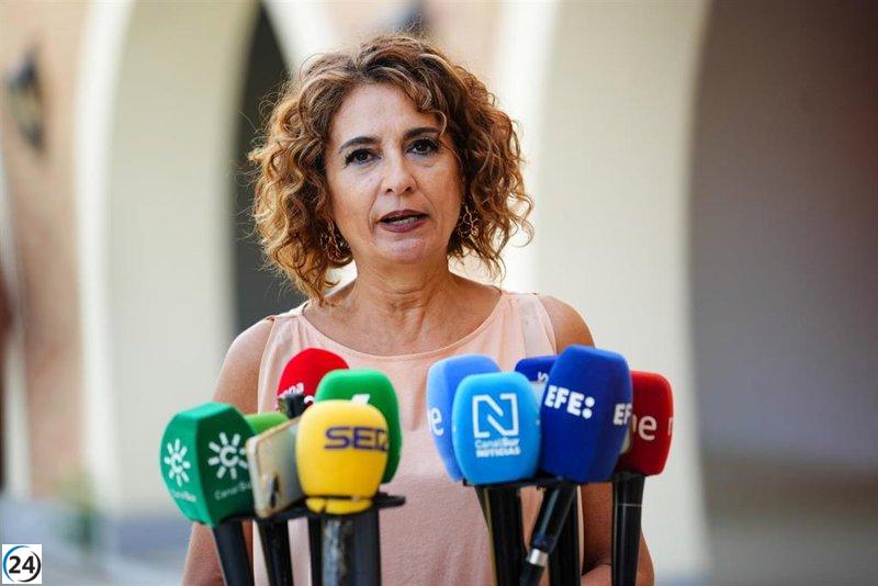 El Gobierno dará luz verde el 2 de septiembre a la ley que perdonará deudas a las comunidades autónomas.