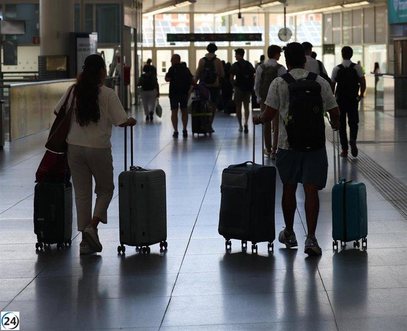 Reanuda el servicio ferroviario Almería-Madrid para el traslado de pasajeros.
