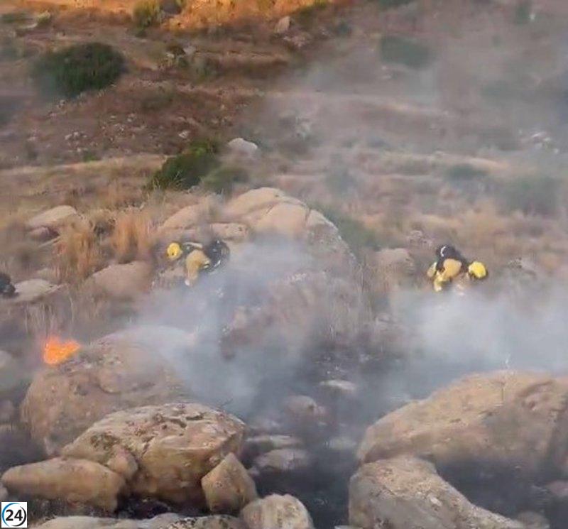 El incendio de Lubrín: el flanco oeste se intensifica mientras el resto está controlado.